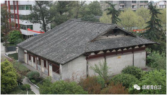 英语modest place into a housing project怎么翻译？游戏画面