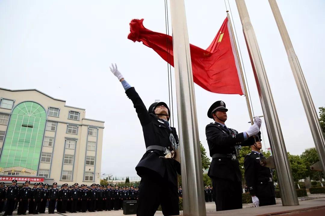 大学生寒假你会回家过年还是在外兼职?游戏画面